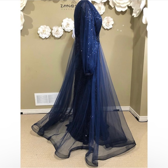 Navy V-neckline evening Dress - Picture 3 of 11